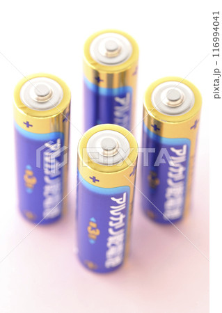 単三のアルカリ乾電池 116994041