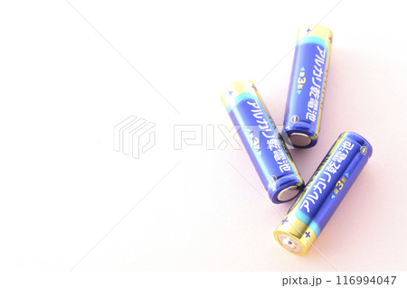 単三のアルカリ乾電池 単三のアルカリ乾電池 116994047