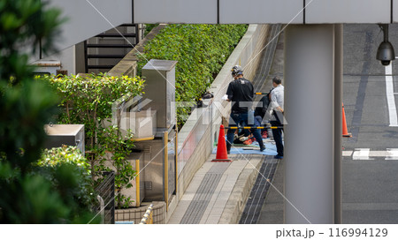 新宿の道路での下水調査 116994129