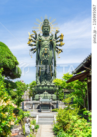 大阪市天王寺区餌差町 興徳寺(創建天平年間) 准胝観音 大阪市天王寺区餌差町 興徳寺(創建天平年間) 准胝観音 116995067