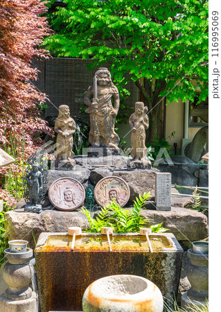 大阪市天王寺区餌差町　興徳寺（創建天平年間）　不動明王 116995069