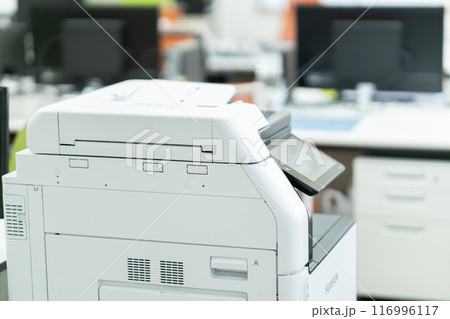 オフィスにあるコピー機　人物無し 116996117