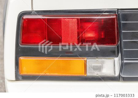 車のウインカー　 turn signal lamps on old cars 117003333