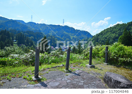 清津川沿い里山の風景　国道353号からの眺め　新潟県十日町市 117004846