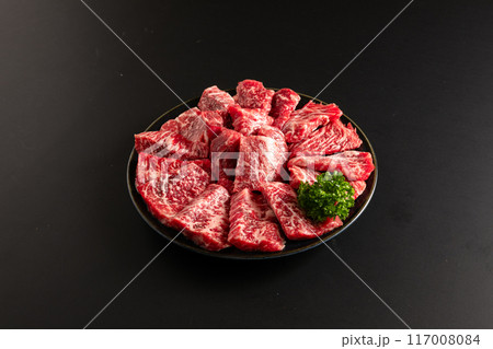 国産　黒毛和牛　モモ焼肉　スライス 117008084