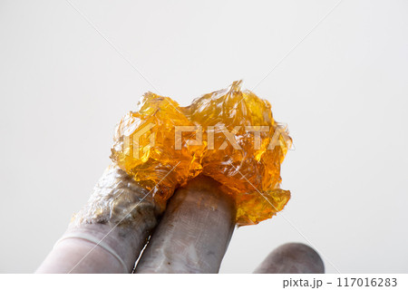 yellow transparent lithium grease 117016283
