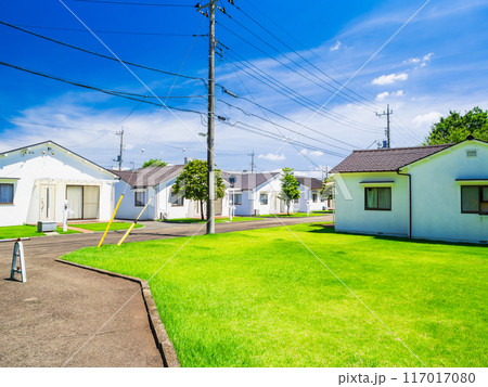 外国風の家並みが続く住宅街 東京 外国風の家並みが続く住宅街 東京 117017080