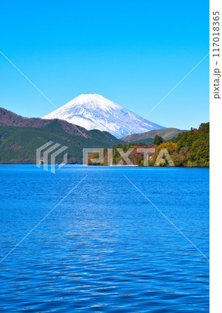 秋 箱根 富士山 芦ノ湖 秋 箱根 富士山 芦ノ湖 117018365