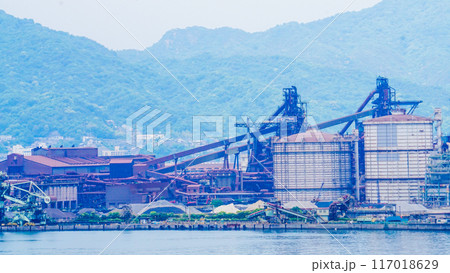 日本製鐵瀬戸内製鐵所 呉地区の工場 日本製鐵瀬戸内製鐵所 呉地区の工場 117018629