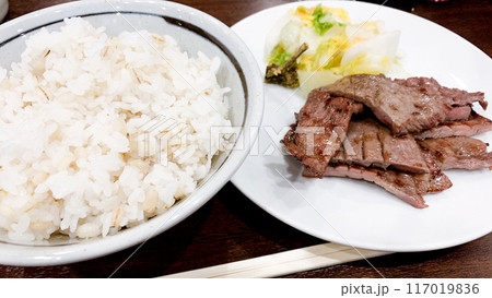 仙台で食べた麦飯と牛タン定食 仙台で食べた麦飯と牛タン定食 117019836