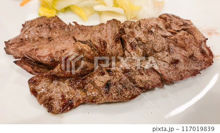 仙台で食べた麦飯と牛タン定食 仙台で食べた麦飯と牛タン定食 117019839