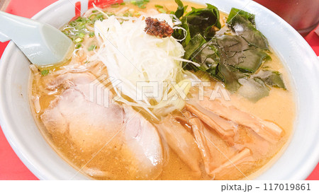 仙台で食べた海老ラーメン 117019861