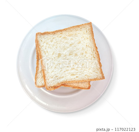 Bread slices on plate isolated on white background 117022123