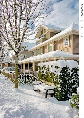 Street of residential duplex houses on sunny winter day in Canada Street of residential duplex houses on sunny winter day in Canada 117023259