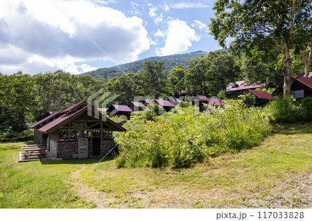 野反湖キャンプ場のバンガローエリア 117033828