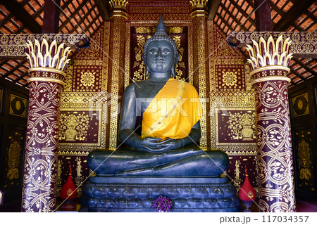 タイチェンマイにあるワット・チェディルアン寺院の美しい風景 タイチェンマイにあるワット・チェディルアン寺院の美しい風景 117034357