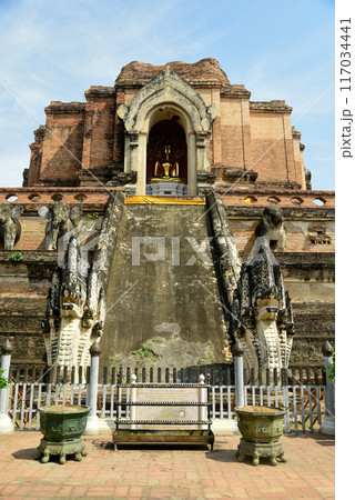 タイチェンマイにあるワット・チェディルアン寺院の美しい風景 117034441