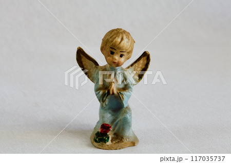 vintage angel figurine with gilded wings 117035737