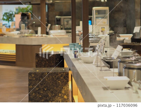 朝食バイキング会場(無人) 朝食バイキング会場(無人) 117036096