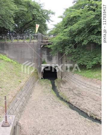 権現堂川用水樋管群 巡礼樋管 117038417