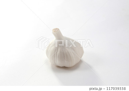 新鮮なニンニク 新鮮なニンニク 117039338