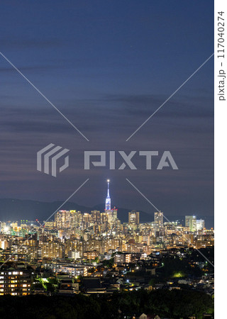 美しい福岡市の夜景 117040274