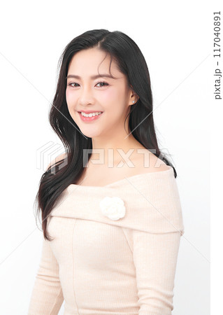 Beautiful young asian woman with clean fresh skin on white background, Face care, Facial treatment, Cosmetology, beauty and spa, Asian women portrait. Beautiful young asian woman with clean fresh skin on white background, Face care, Facial treatment, Cosmetology, beauty and spa, Asian women portrait. 117040891