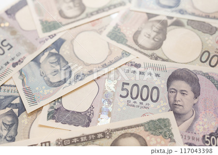 お金イメージ 紙幣 新札 新紙幣 お金イメージ 紙幣 新札 新紙幣 117043398