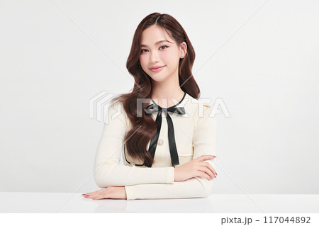 Beautiful young asian woman with clean fresh skin on white background, Face care, Facial treatment, Cosmetology, beauty and spa, Asian women portrait. Beautiful young asian woman with clean fresh skin on white background, Face care, Facial treatment, Cosmetology, beauty and spa, Asian women portrait. 117044892