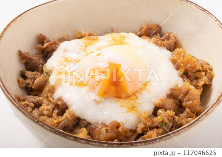 温玉とろろ牛丼 温玉とろろ牛丼 117046625