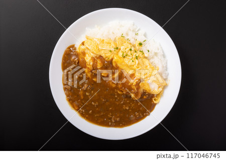 ふわふわ卵のオムカレー ふわふわ卵のオムカレー 117046745