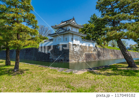 京都市　二条城の西南隅櫓 117049102