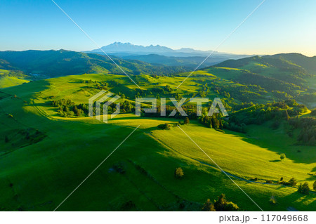 Mountain landscape in the Pieniny National Park at the foot of the Tatra Mountains 117049668