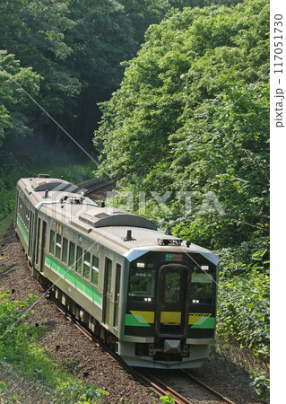 函館本線普通列車　H100　DECMO　北海道新幹線　並行在来線　バス転換　廃止 117051730