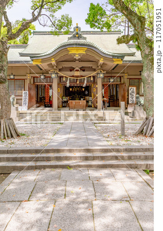 大阪市中央区高津　高津宮（高津神社）拝殿　（浪速の皇都） 117051951