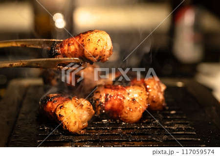 焼き肉　ホルモン　バーベキュー 117059574