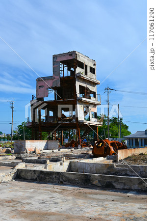 能登半島地震 燃え尽きたビル 朝市通り 輪島市 能登半島地震 燃え尽きたビル 朝市通り 輪島市 117061290