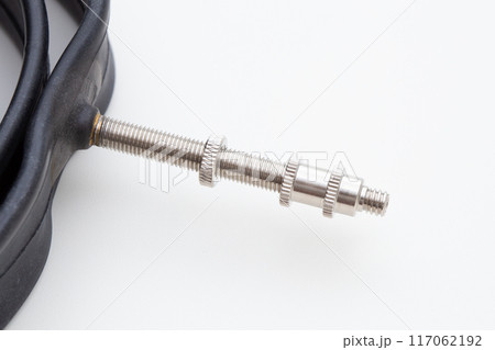 自転車のバルブ変換アダプター　仏式から英式へ変換 117062192