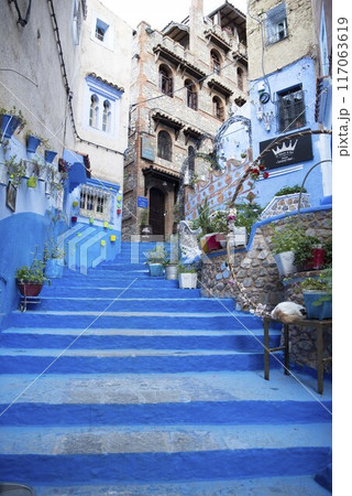 モロッコのシェフシャウエン 117063619