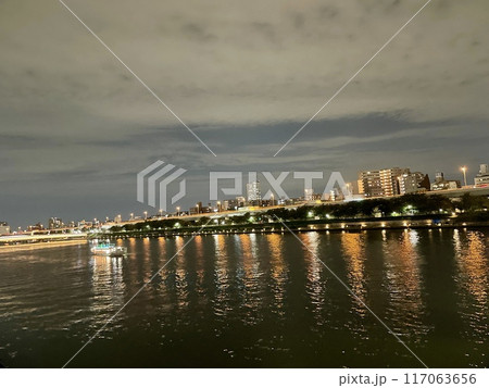 浅草の夜景 117063656