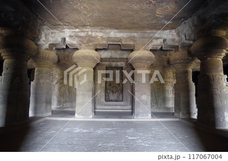 インド 世界遺産エローラ石窟群 インド 世界遺産エローラ石窟群 117067004