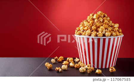キャラメルポップコーンとコピースペース キャラメルポップコーンとコピースペース 117067585