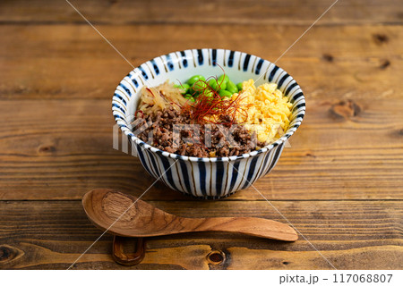 4色丼 4色丼 117068807
