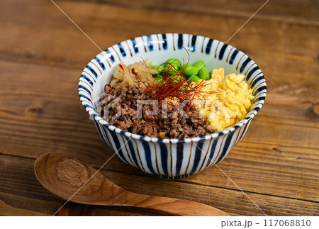 4色丼 4色丼 117068810