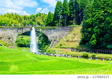 夏の通潤橋 熊本県上益城郡 夏の通潤橋 熊本県上益城郡 117069327