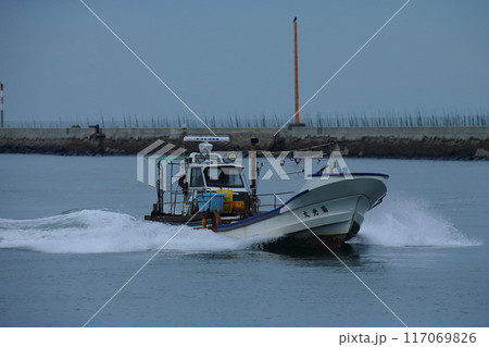 大牟田市　三池港　漁船、 117069826