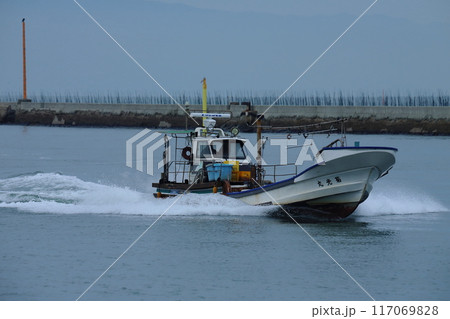 大牟田市　三池港　漁船、 117069828