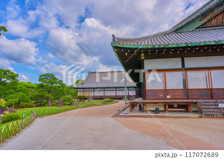 二条城 日本庭園 石垣 門 二条城 日本庭園 石垣 門 117072689