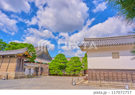 二条城　日本庭園　石垣　門 117072757