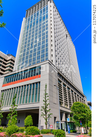 東京 千代田区 丸の内 日比谷通りから見た 三菱商事ビルディング 東京 千代田区 丸の内 日比谷通りから見た 三菱商事ビルディング 117074225
